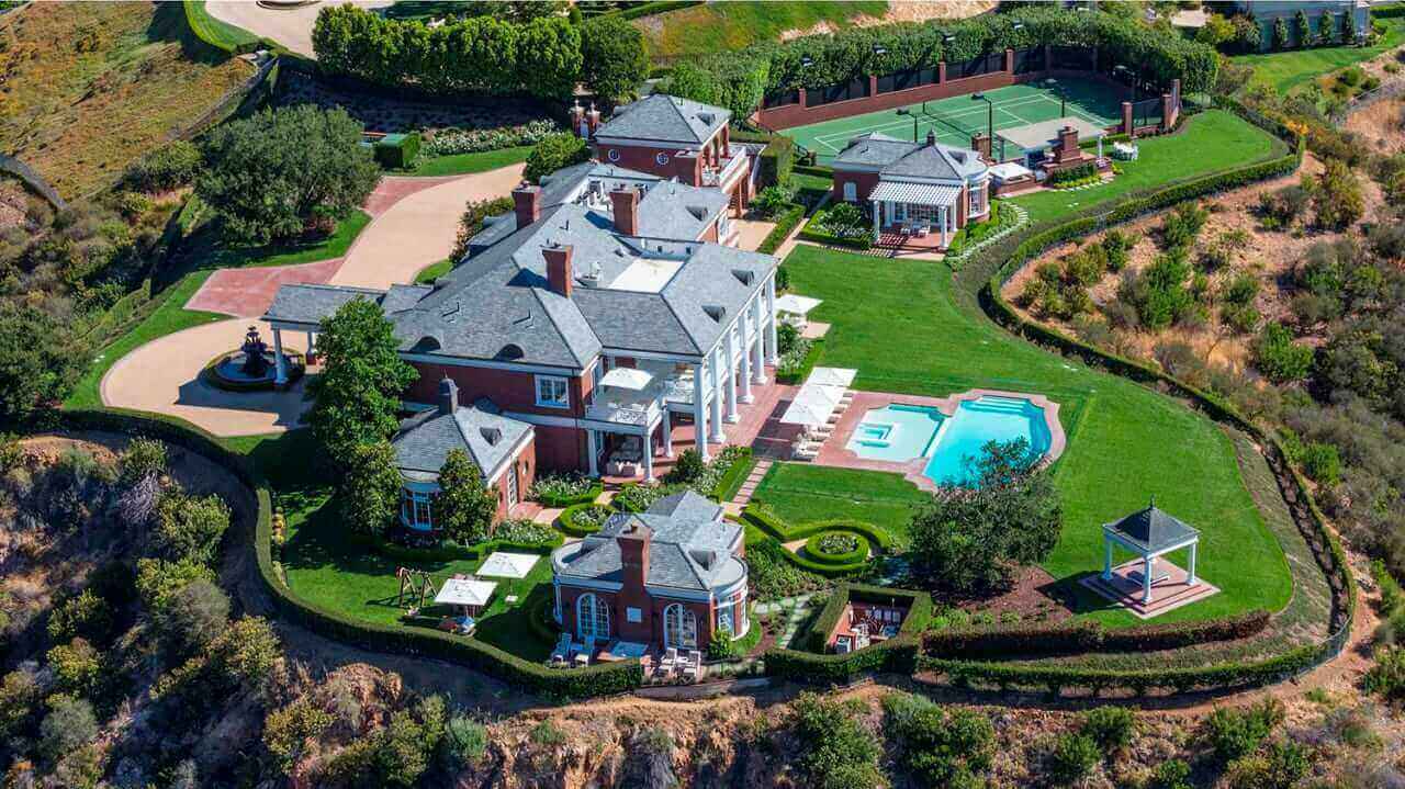 HOLMBY HILLS