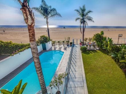 609 Palisades Beach Road, Santa Monica