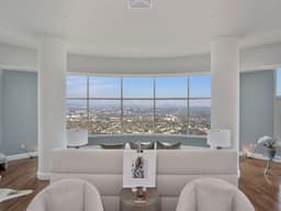 1 W Century Drive, Penthouse 40 thumbnail 5